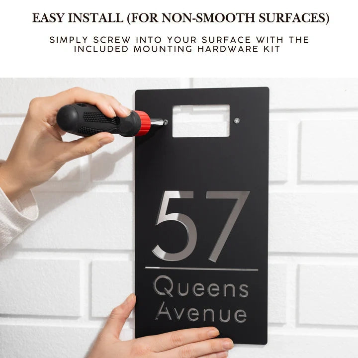 TheHiddenGoods™ Personalized Solar-Powered Modern House Plaque