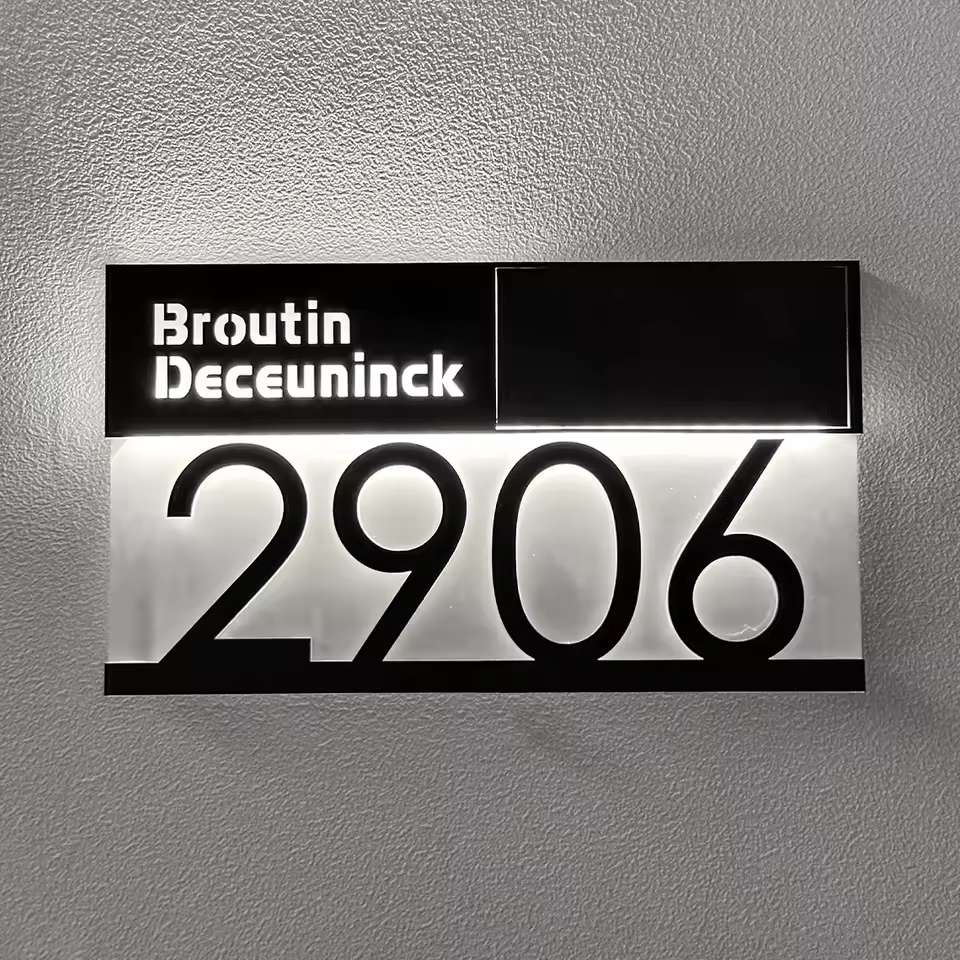 TheHiddenGoods™ Personalised Exterior House Plaque